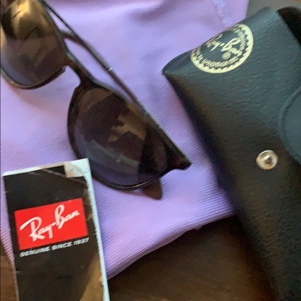 Ray Bans - image 3